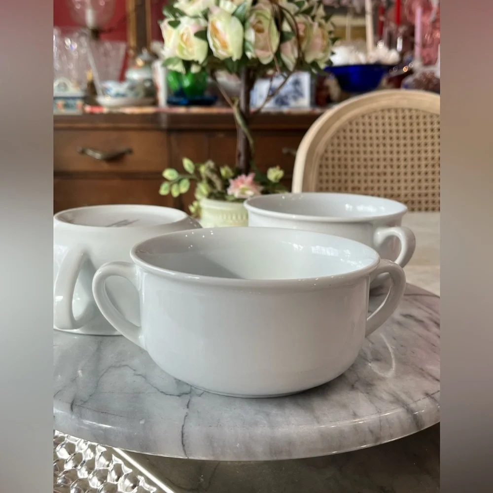 Williams Sonoma Set Of 3 Essential White Double Handled Soup/Cream Bowls 4 3/4